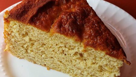 A-Number-1 Banana Cake