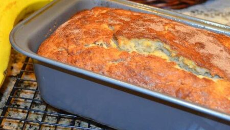 Sour Cream Banana Bread