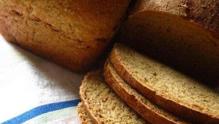 Danish Spiced Rye Bread (Sigtebrod)