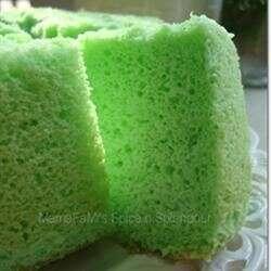 Pandan Chiffon Cake